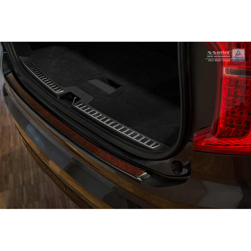 Avisa, Bagkofangerbeskytter, DeLuxe, Rustfritstål, passer til Volvo XC90 2015- Black/Red-Black Carbon