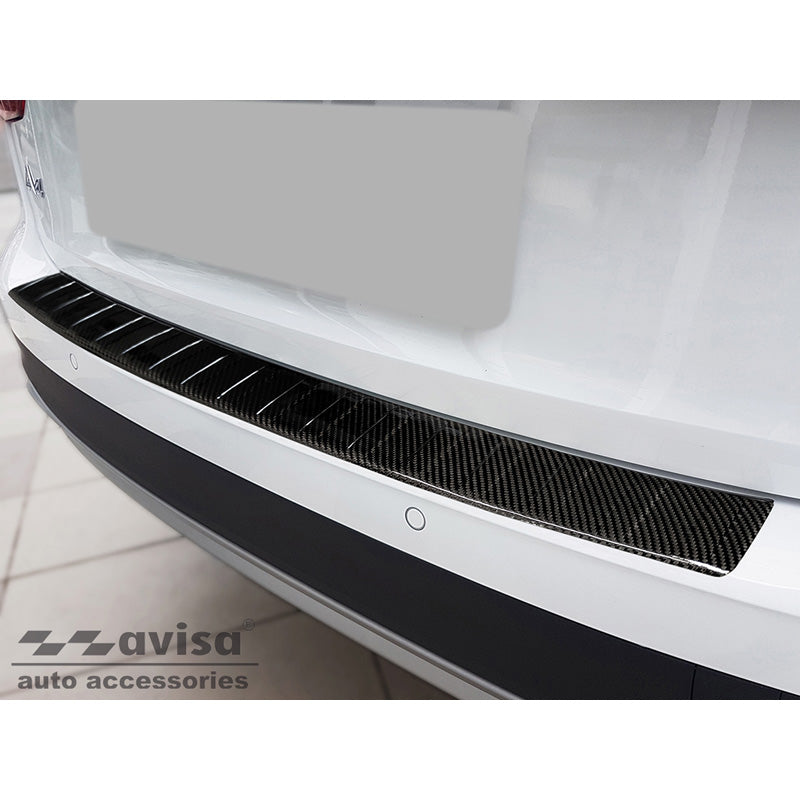 Avisa, Bagkofangerbeskytter, 3D ægte carbon, passer til Audi A4 Allroad (B9) 2016-2019 & FL 2019- 'Ribs'