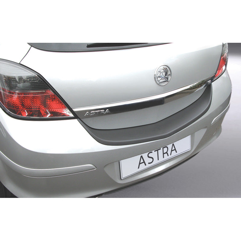 RGM, Bagkofangerbeskytter, ABS plastik, passer til Opel Astra H 3 doors excl. VXR/GSi/OPC Black