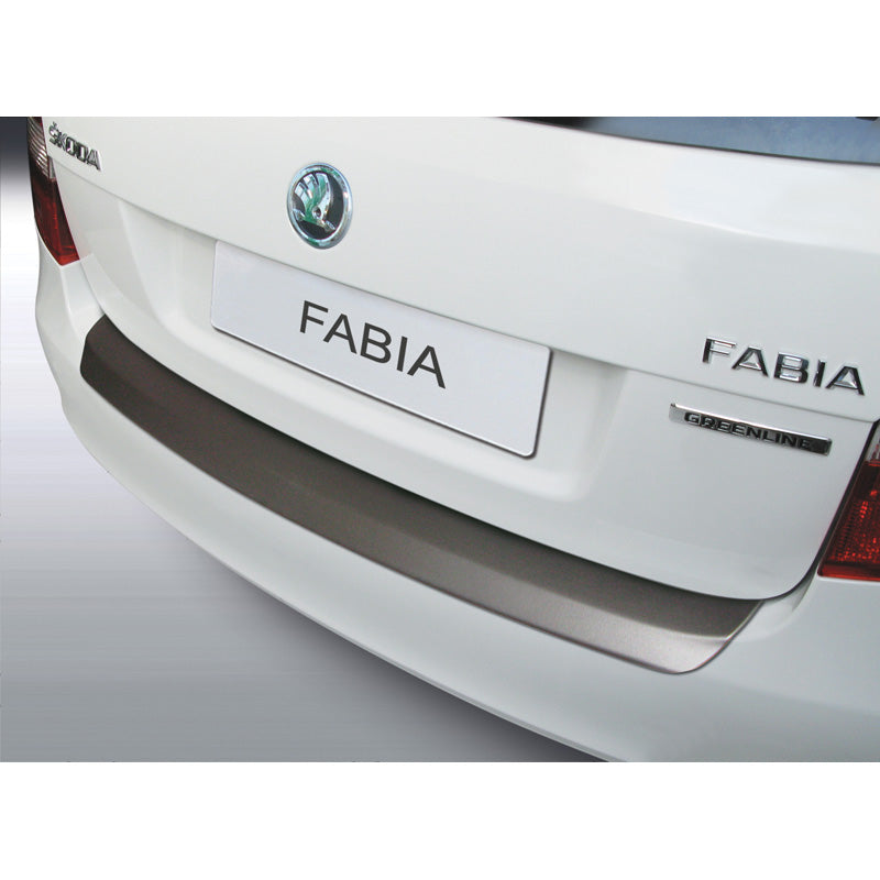 RGM, Bagkofangerbeskytter, ABS plastik, passer til Skoda Fabia combi 2010-2014 Black