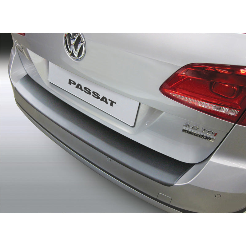 RGM, Bagkofangerbeskytter, ABS plastik, passer til Volkswagen Passat 3C Variant Alltrack 2011-2014 Black