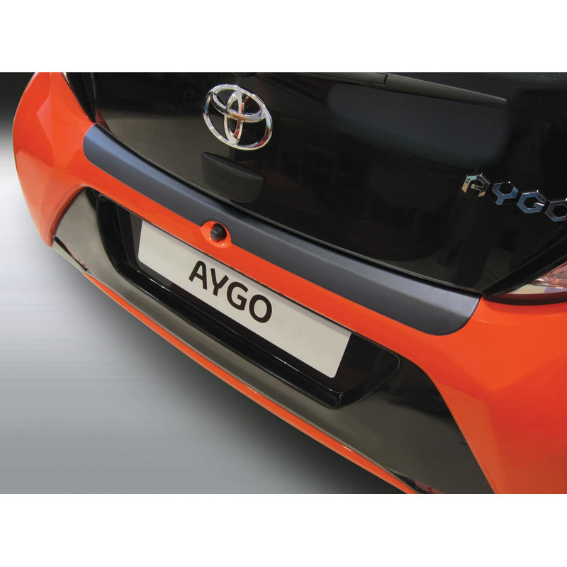 RGM, Bagkofangerbeskytter, ABS plastik, passer til Toyota Aygo 3/5 doors 7/2014- Black