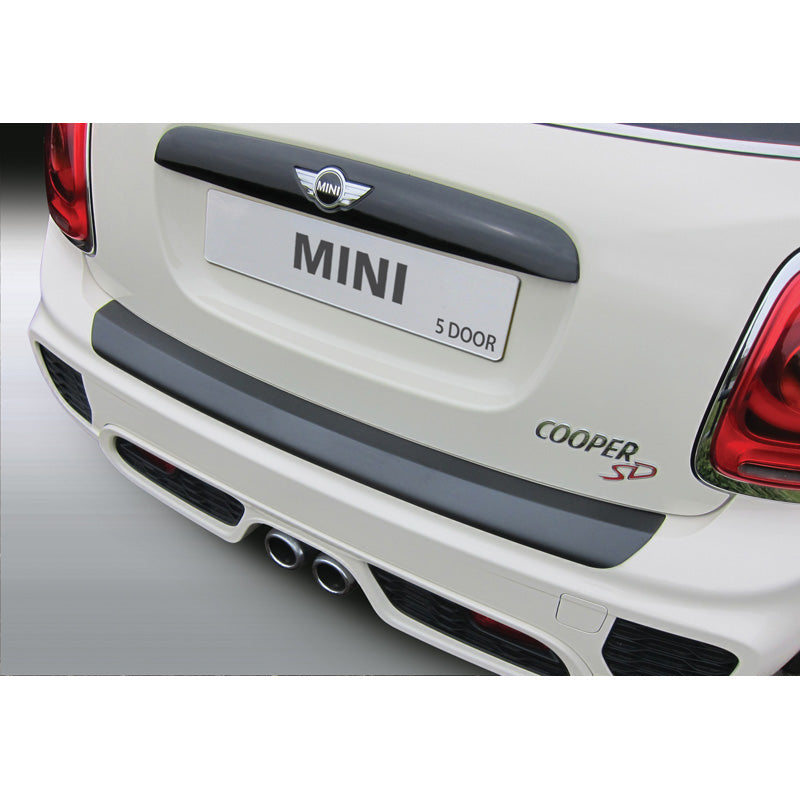 RGM, Bagkofangerbeskytter, ABS plastik, passer til Mini F55 5 doors One/Cooper/D/S 10/2014-02/2021 Black