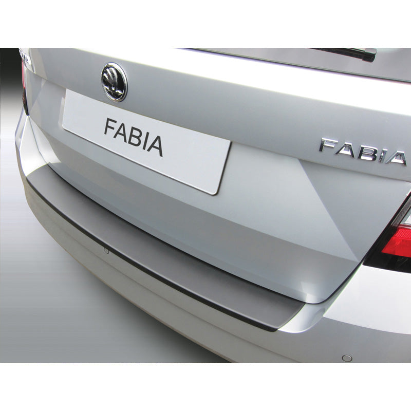 RGM, Bagkofangerbeskytter, ABS plastik, passer til Skoda Fabia III Combi 11/2014-08/2021 Black