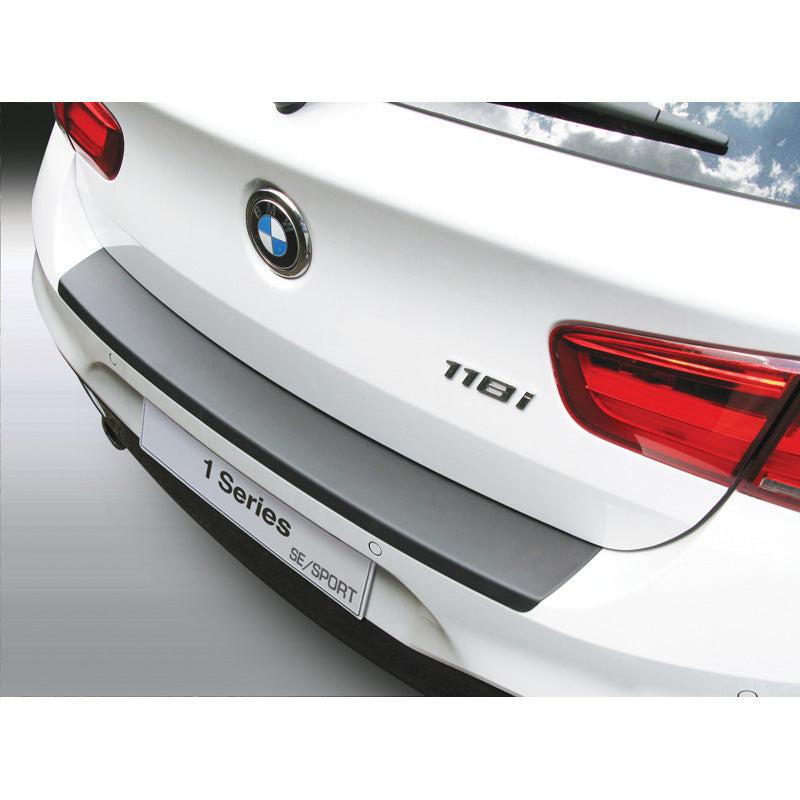 RGM, Bagkofangerbeskytter, ABS plastik, passer til BMW 1-Series F20/F21 3/5 doors SE/Sport 2015-2019 Black