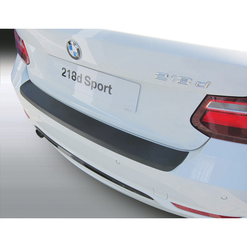 RGM, Bagkofangerbeskytter, ABS plastik, passer til BMW 2-Series F22 SE/Luxury/Sport 4/2014- Black