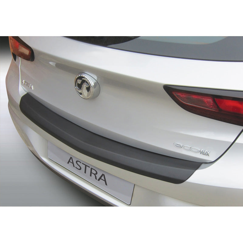 RGM, Bagkofangerbeskytter, ABS plastik, passer til Opel Astra K 5-doors 10/2015-09/2021 excl. Turbo Black