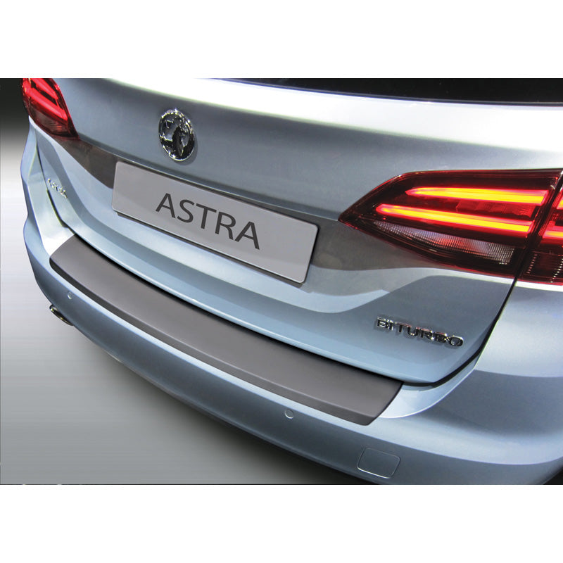 RGM, Bagkofangerbeskytter, ABS plastik, passer til Opel Astra K Sportstourer 12/2015-09/2021 Black